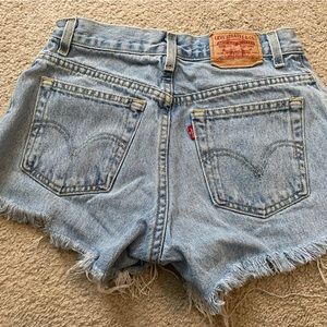 Levi’s 550 Handcut Shorts